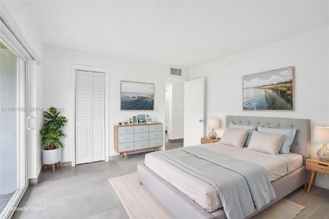 5325 SW 77th Ct 205F, Miami, FL 33155