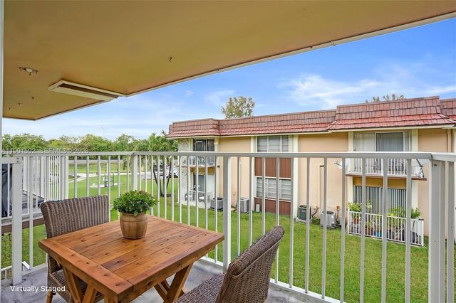 5325 SW 77th Ct 205F, Miami, FL 33155