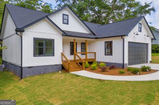 256 ADAMS Place, Royston, GA 30662