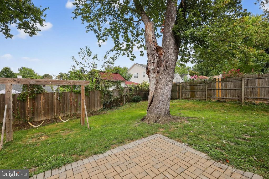 4813 67TH AVE, Hyattsville, MD 20784