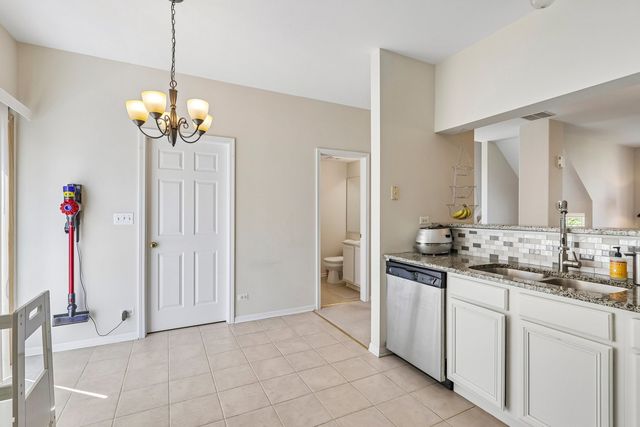 9355 Harrison Street, Des Plaines, IL 60016