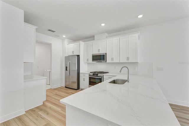 8212 CALLAHAN AVENUE, Bradenton, FL 34210