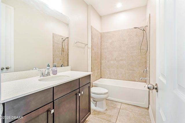 2344 Oxmoor Drive, Deland, FL 32724