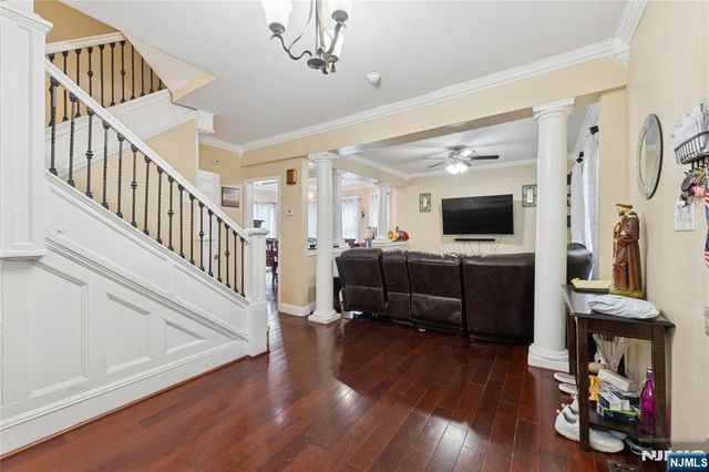 205 Summit Avenue, Bogota, NJ 07603