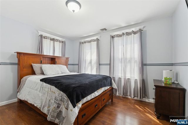 205 Summit Avenue, Bogota, NJ 07603