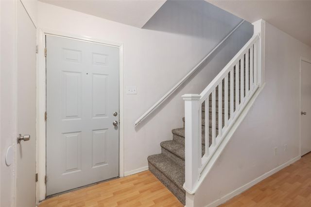 2201 Mission Hill CIR 4, Austin, TX 78741