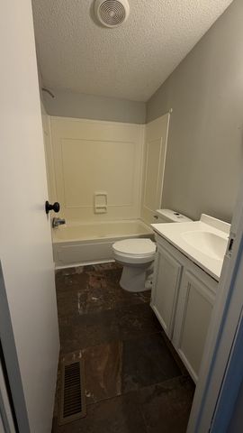 125 Fisher St, Goodlettsville, TN 37072