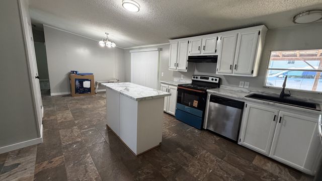 125 Fisher St, Goodlettsville, TN 37072