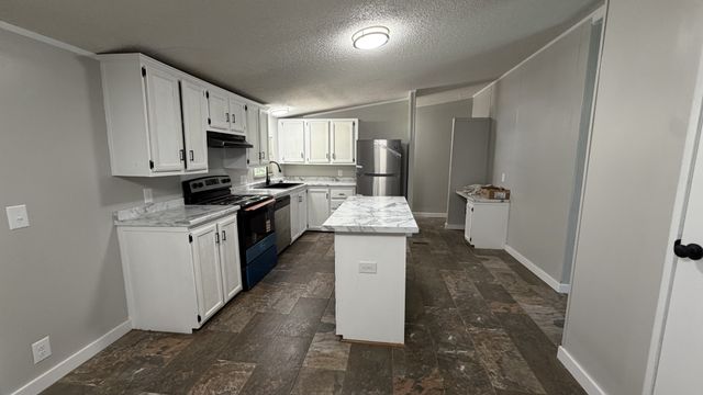 125 Fisher St, Goodlettsville, TN 37072