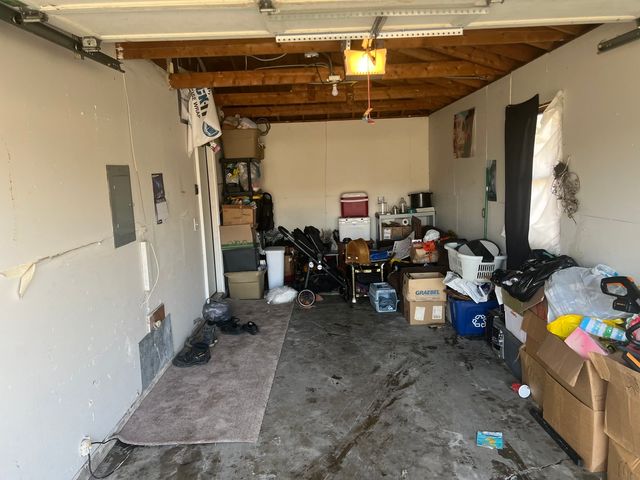 1062 N Highland Avenue, Aurora, IL 60506