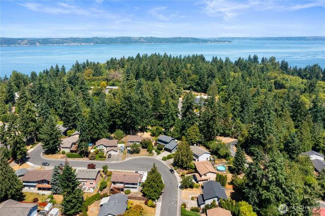 31228 47th Place SW, Federal Way, WA 98023