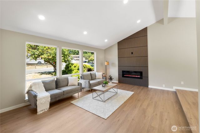 31228 47th Place SW, Federal Way, WA 98023