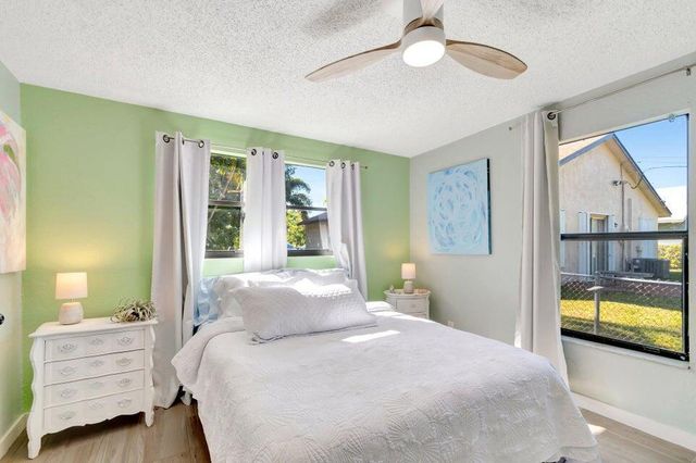 237 SW 3rd Avenue, Delray Beach, FL 33444