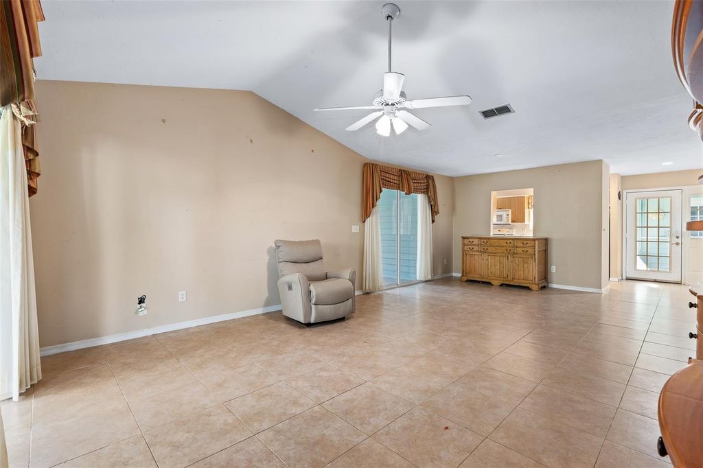 Image 18 of property listing at 22 JASMINE RUN, Ormond Beach, FL 32174