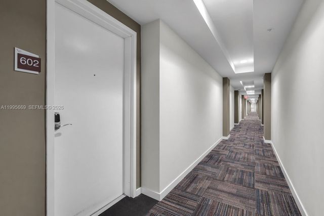 7661 NW 107th Ave 602, Doral, FL 33178