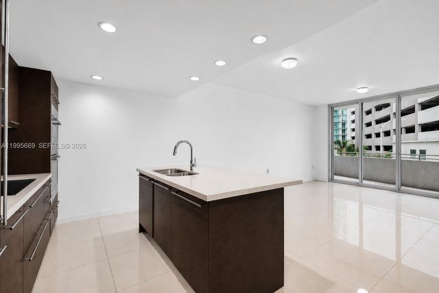 7661 NW 107th Ave 602, Doral, FL 33178