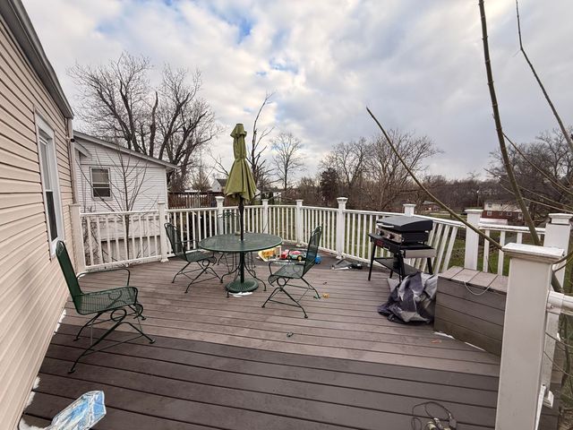 66 Park Avenue, Elsmere, KY 41018