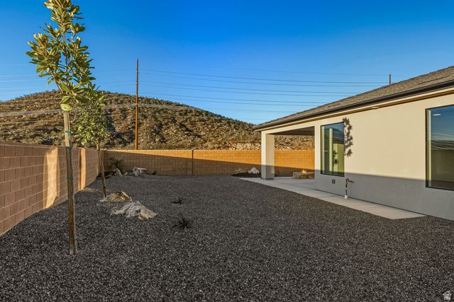 1566 W 540 N, Hurricane, UT 84737