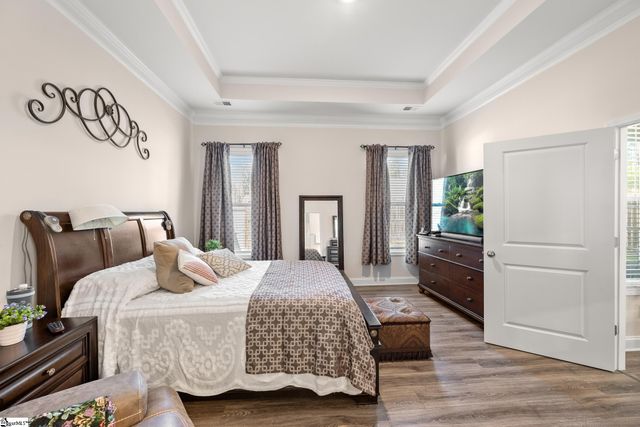 516 Raleighwood Lane, Simpsonville, SC 29681