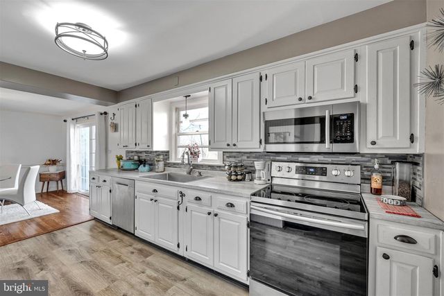 249 LETORT RD, Millersville, PA 17551