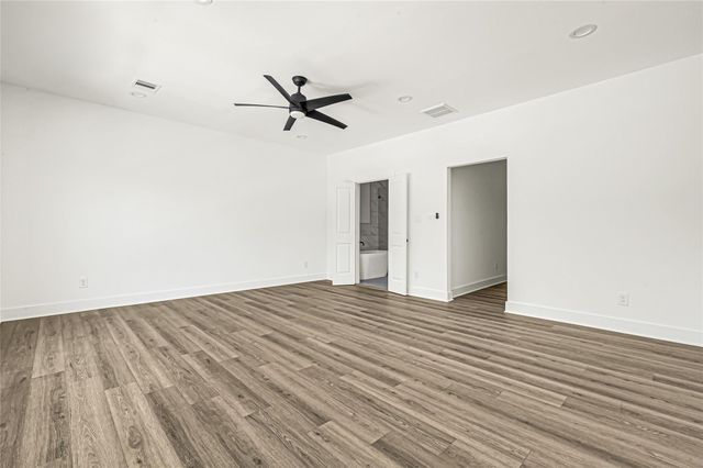 7411 Charlie Street, Houston, TX 77088