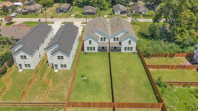 7411 Charlie Street, Houston, TX 77088