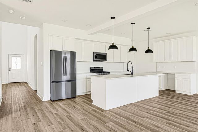 7411 Charlie Street, Houston, TX 77088