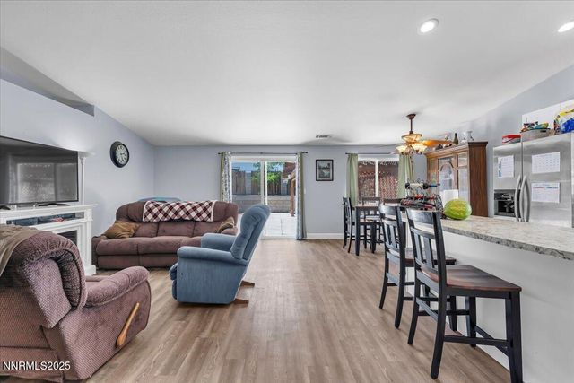 539 Rawe Peak Drive, Dayton, NV 89403