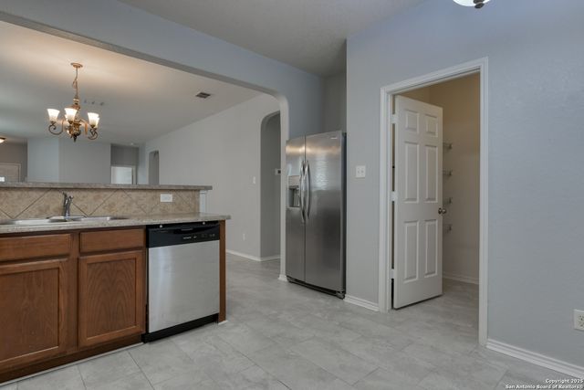 8643 Silver Willow, San Antonio, TX 78254