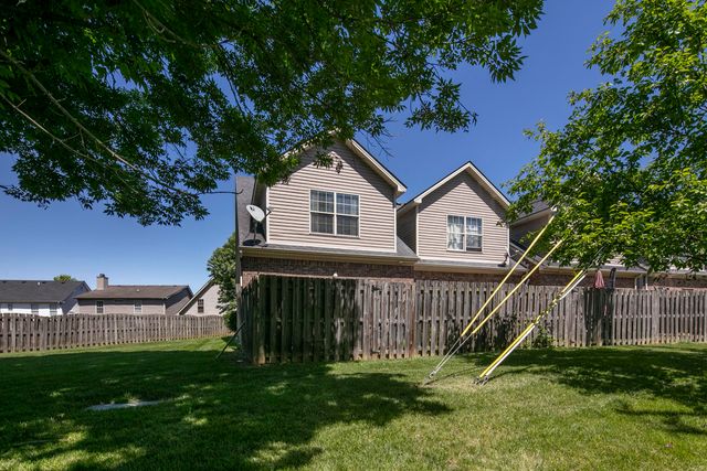 1123 Oatlands Park, Lexington, KY 40509