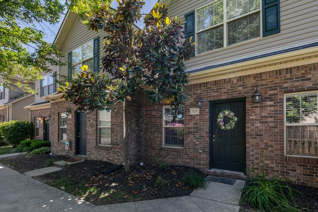 1123 Oatlands Park, Lexington, KY 40509