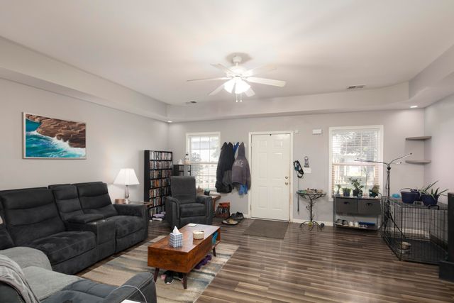 1123 Oatlands Park, Lexington, KY 40509