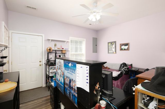 1123 Oatlands Park, Lexington, KY 40509
