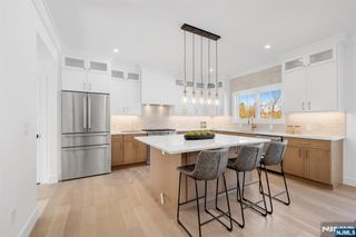 12 Cameron Road, Tenafly, NJ 07670
