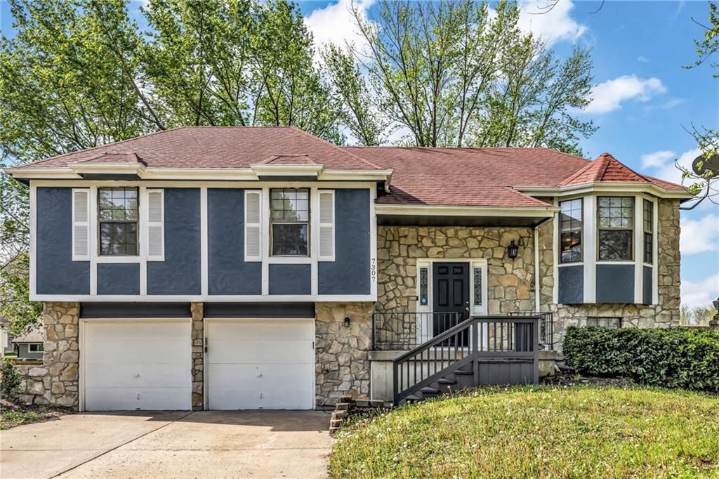 7307 E 118th Place, Kansas City, MO 64134
