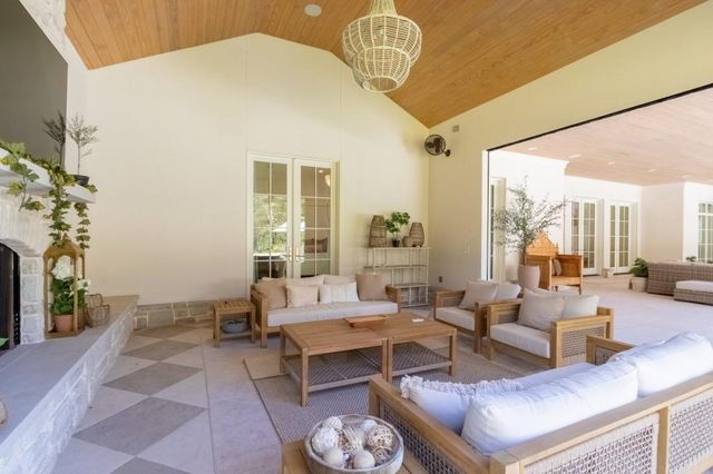 397 Owens Store Road, Canton, GA 30115