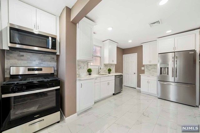 179 Berkshire Place, Irvington, NJ 07111