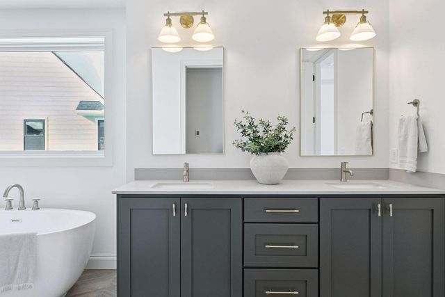 202 Sandy Shores Road, Waconia, MN 55387