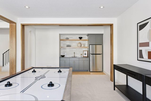 202 Sandy Shores Road, Waconia, MN 55387