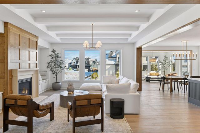 202 Sandy Shores Road, Waconia, MN 55387