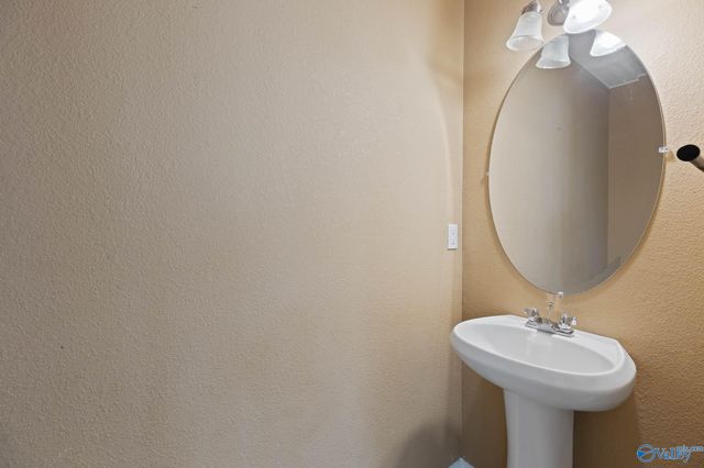 144 Whitestone Drive, Huntsville, AL 35810