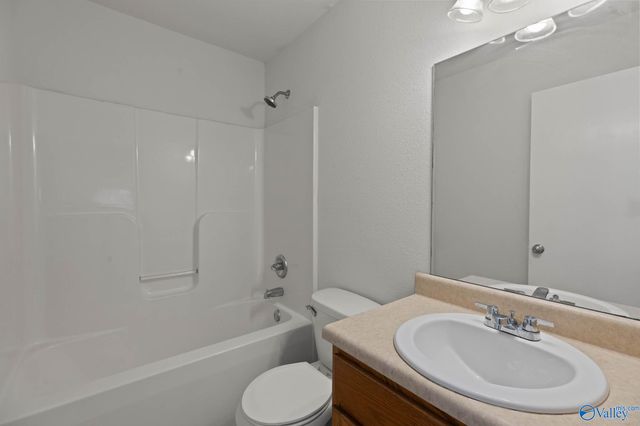 144 Whitestone Drive, Huntsville, AL 35810