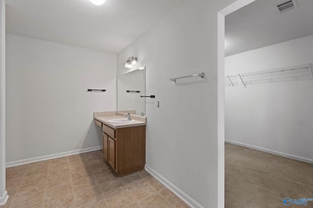 144 Whitestone Drive, Huntsville, AL 35810