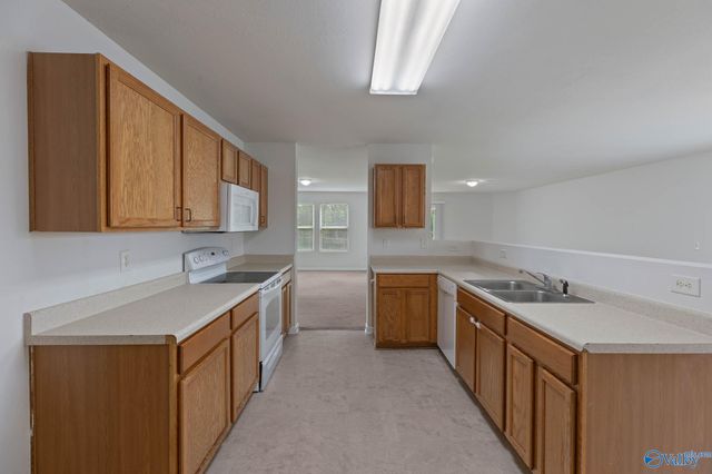 144 Whitestone Drive, Huntsville, AL 35810