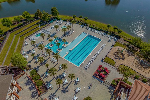 965 Crystal Water Way, Myrtle Beach, SC 29579