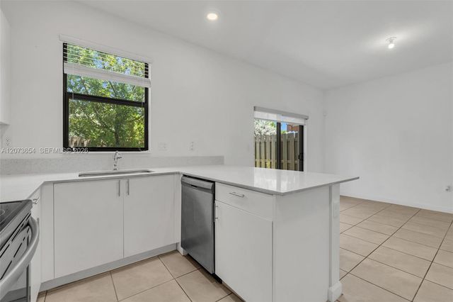 24641 SW 117th Path, Homestead, FL 33032
