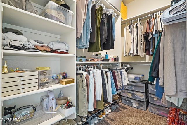 444 DESERTS Drive, Socorro, TX 79927