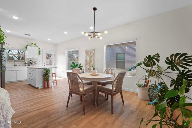 444 DESERTS Drive, Socorro, TX 79927