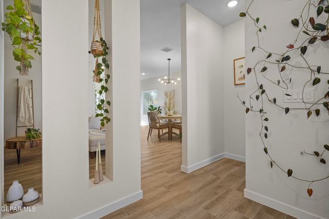 444 DESERTS Drive, Socorro, TX 79927