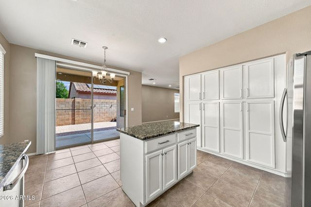 9434 W ROSS Avenue, Peoria, AZ 85382